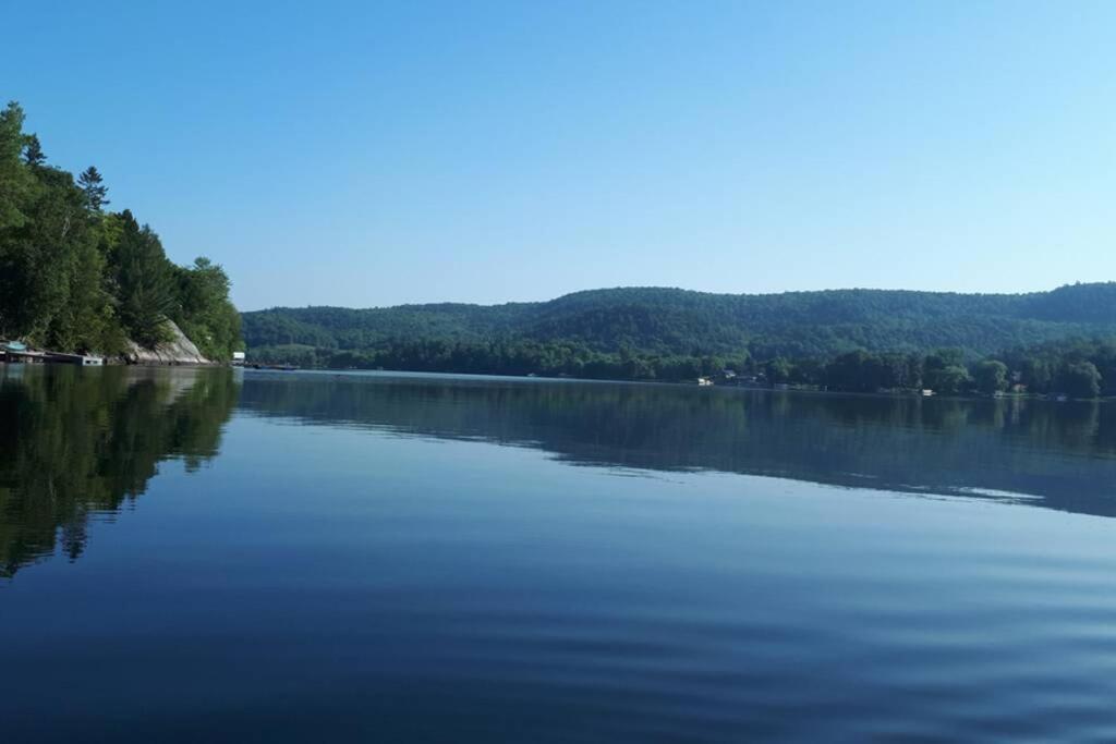 Le Nid Dore Sur Le Lac Val des Monts 외부 사진